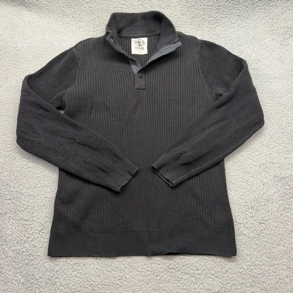 Express 400263 Mens Large Black Sweater Ribbed Knit Quarter Button Mock Neck
